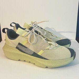 Nike Kids Sneakers in Cream and Yellow